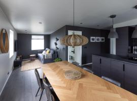 Acco Luxury Apartments, Hotel in Akureyri