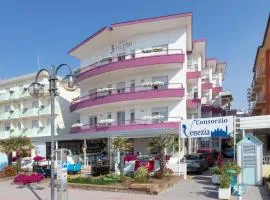 Hotel Telenia