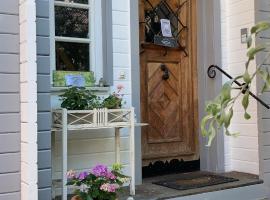 Hotel Gästehaus Hochmann Stadecken, hotel v destinaci Stadecken-Elsheim