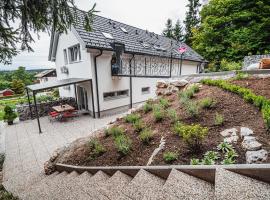 Apartments Rozalija, hotel v destinaci Preddvor