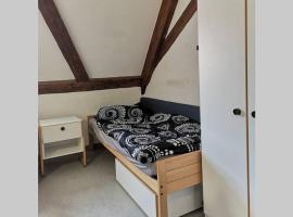 Hotel kuvat: Stylish, central, WIFI, near Uni, Parking