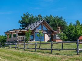 ホテル写真: Holiday Home Ernest Železni with hot tub