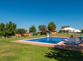A picture of the hotel: Holiday Home Arancio by Interhome