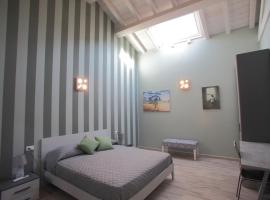 La CASA DEGLI ARTISTI, hotel in Tuscania