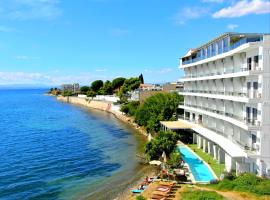Porto Evia Boutique Hotel, hotel a Amarinthos