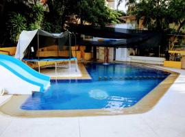 Hotel Photo: Condominio familiar y exclusivo Tres Mares