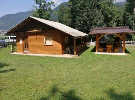 Bungalow Perun, отель в городе Blejska Dobrava