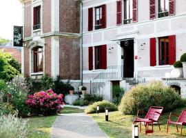 Hotel Restaurant La Musardiere, hotel en Giverny