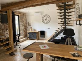 La Grange, hotel in Avallon