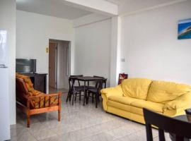 Hotel Foto: Large Comfortable Apartment #4 in Roseau by The Green Castle