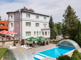 Pension Trautenberk, hotel in Studenec