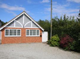 Hotel Photo: Beautiful, 2 Bedroom Cottage