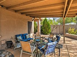 Photo de l’hôtel: Charming Anthem Home with Fire Pit, 1 Mi to Park!