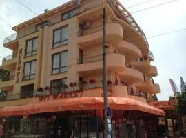 Family Hotel Hit