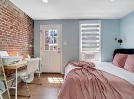 A picture of the hotel: Stylish Rowhome-Fishtown-Near Shops