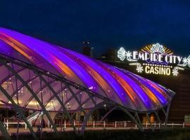 Nice Cozy Room By Empire City Casino And Cross County Mall, ξενοδοχείο σε Γιόνκερς