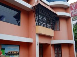 Anupam Residency, hotel in Cochin