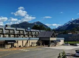 Sea to Sky Hotel and Conference Centre, Hotel in Squamish