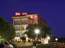 ibis Hyeres Centre, hotel en Hyères