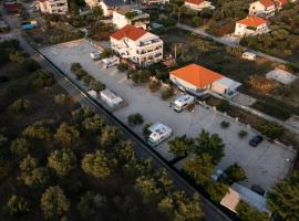 Hotelfotos: Camping Sukošan Beach