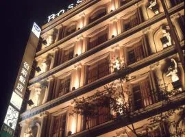 Grand Boss Hotel โรงแรมในอี้หลันซิตี้