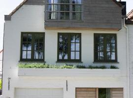 Hotel Photo: Cosy & charming holiday house in Damme