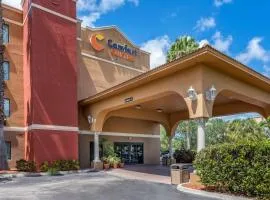 Comfort Suites Fort Pierce I-95, hotel in Fort Pierce