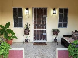 A picture of the hotel: Spacious 3 Bedroom Apartment in CoolCool Red Hills