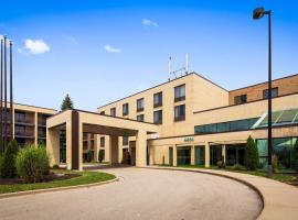 Best Western East Towne Suites, hotel di Madison