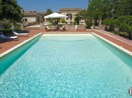 Фотографія готелю: Ragusa Ibla Villa Sleeps 6 with Pool Air Con and WiFi