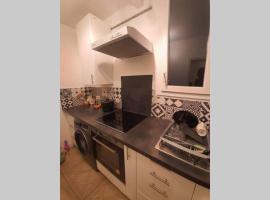 Фотографія готелю: Nice one bedroom appartement near Paris