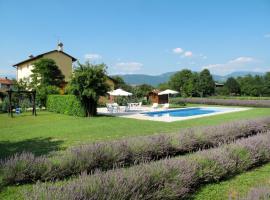 Hotel fotoğraf: Holiday Home Domus Magna-1 by Interhome