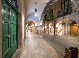 Hotel Photo: Portico Rodriguez Cava de Tirreni