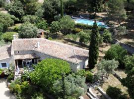 Hotel Photo: Charm in Provence