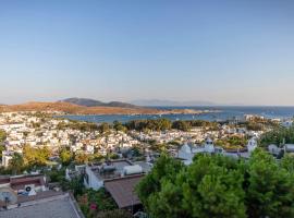 Hotelfotos: Colorful House with Magnificent Sea View near Beach in Bodrum