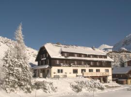Hotel Tauernpasshöhe, hotel en Obertauern