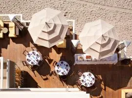 Pacific Edge Hotel
