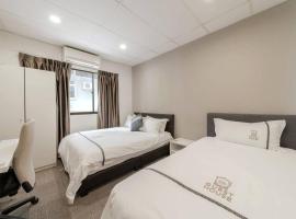 Hotel fotografie: Awesome Triple Room NUH NUS SENTOSA