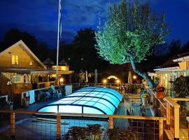 Två Små Svin BnB, hôtel à Trosa