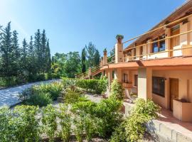 A picture of the hotel: Agriturismo Cavendo Tutus