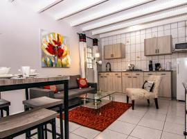 รูปภาพของโรงแรม: CityLife Apartments in Willemstad - groundfloor 2 bedroom apartment - A