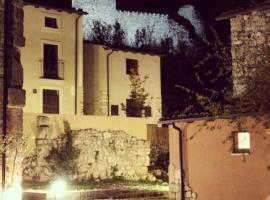 Hotel foto: Antico Borgo di Albe