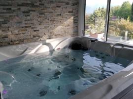 Hotel fotoğraf: Adorelys séjour bien être - spa et massage inclus