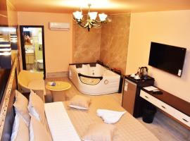 Al-Naher Al-Khaled Hotel, hotel en Áqaba