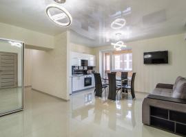 ホテル写真: Lux 3-bedroom apartment in Most City area