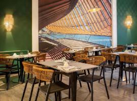 Best Western Plus Hôtel Belfort Centre Gare, hotel i Belfort