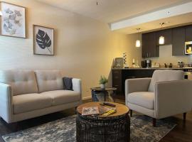 Hotel Foto: Roe 107 Unit 1 Comfy and Cozy Studio Minutes From Top Golf