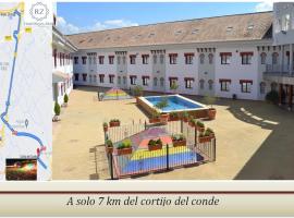 Hotel Reyes Ziries, hotel en Albolote