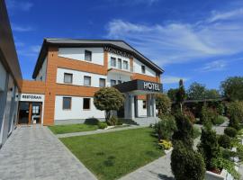 MV Monogram, hotel v destinaci Inđija