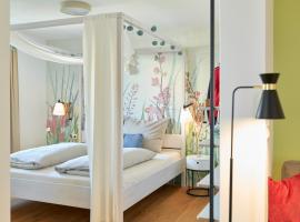 A picture of the hotel: Rotes Haus Bregenz Garten Wohnung